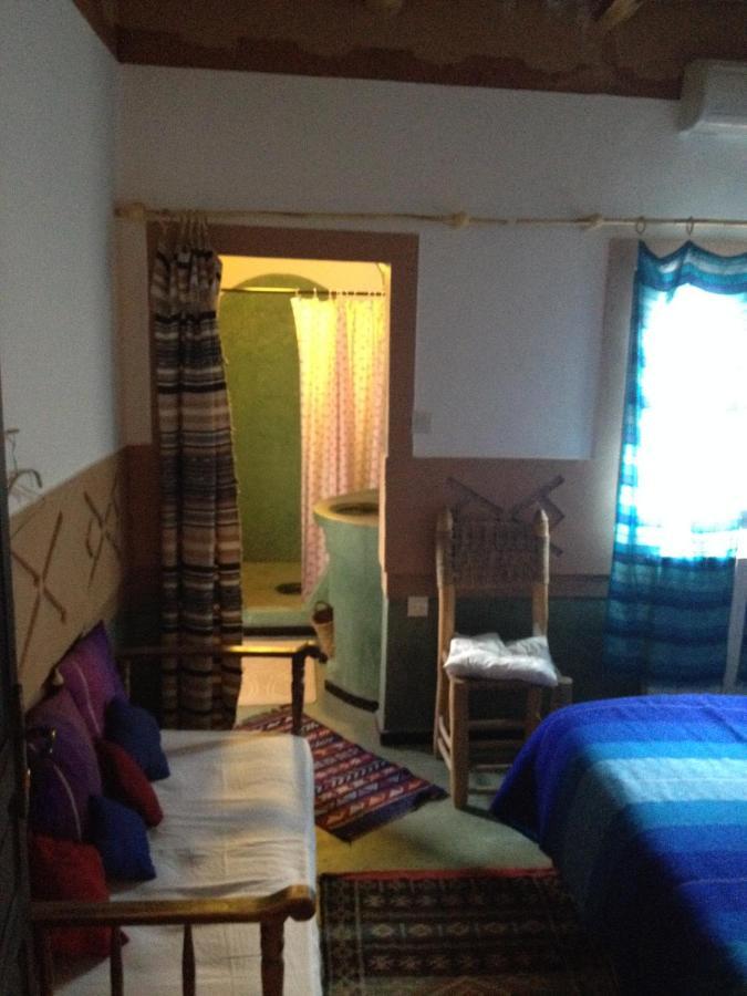 Riad Des Vieilles Charrues Boumalne Exteriör bild