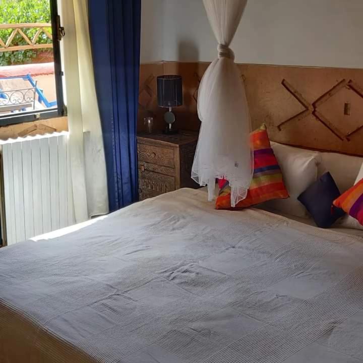 Riad Des Vieilles Charrues Boumalne Exteriör bild
